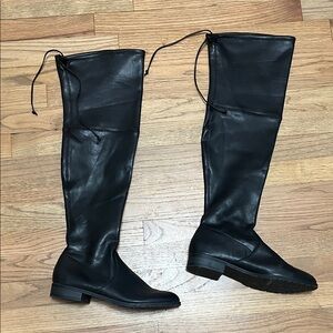 Unisa Faux  Stretchy Leather  Black Knee-High Leather Boots size 9 1/2